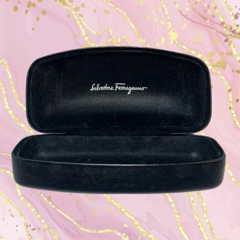 Salvatore Ferragamo Women’s Lg. Sunglasses Hard Shell Case, Black